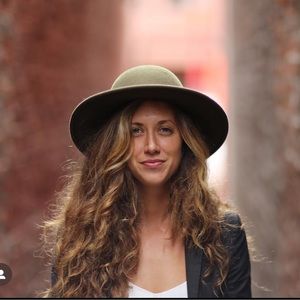 Brixton green hat size XS